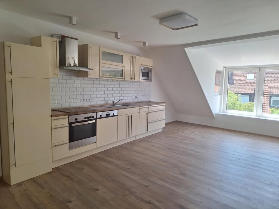 Eladó Társasházi Lakás Kecskemét